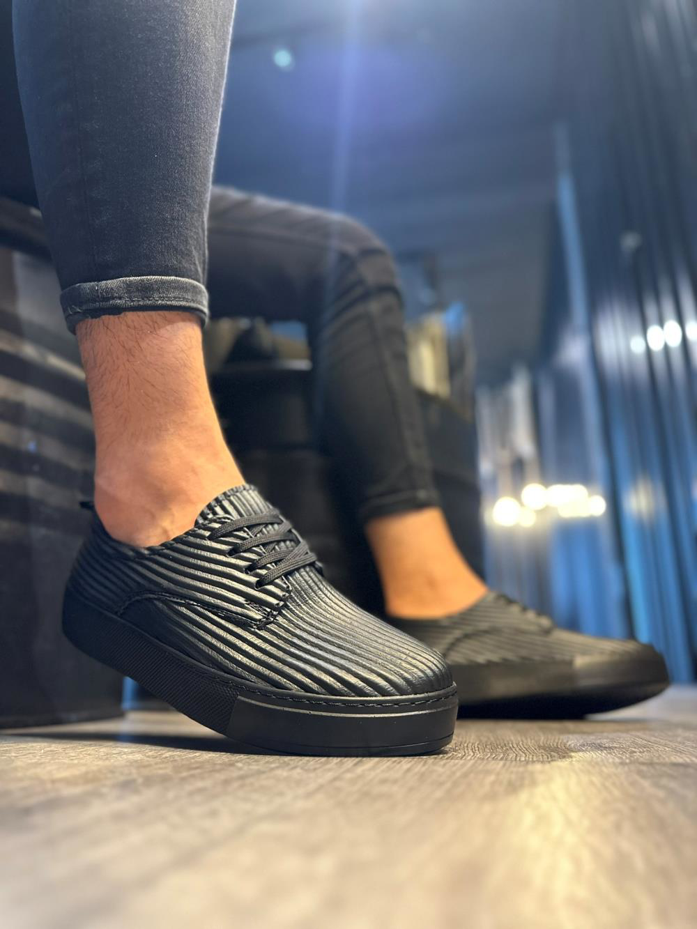 Fitilli Desenli Günlük Ayakkabı 076 Siyah (Siyah Taban)