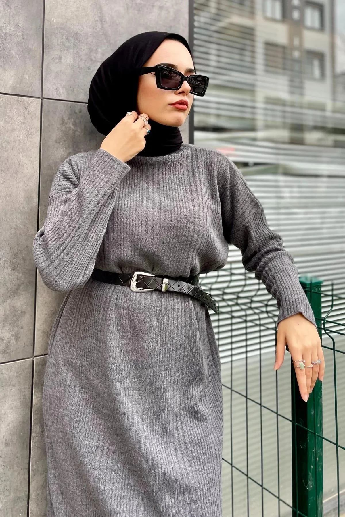 Fi̇ti̇lli̇ Tesettür Tri̇ko Elbi̇se