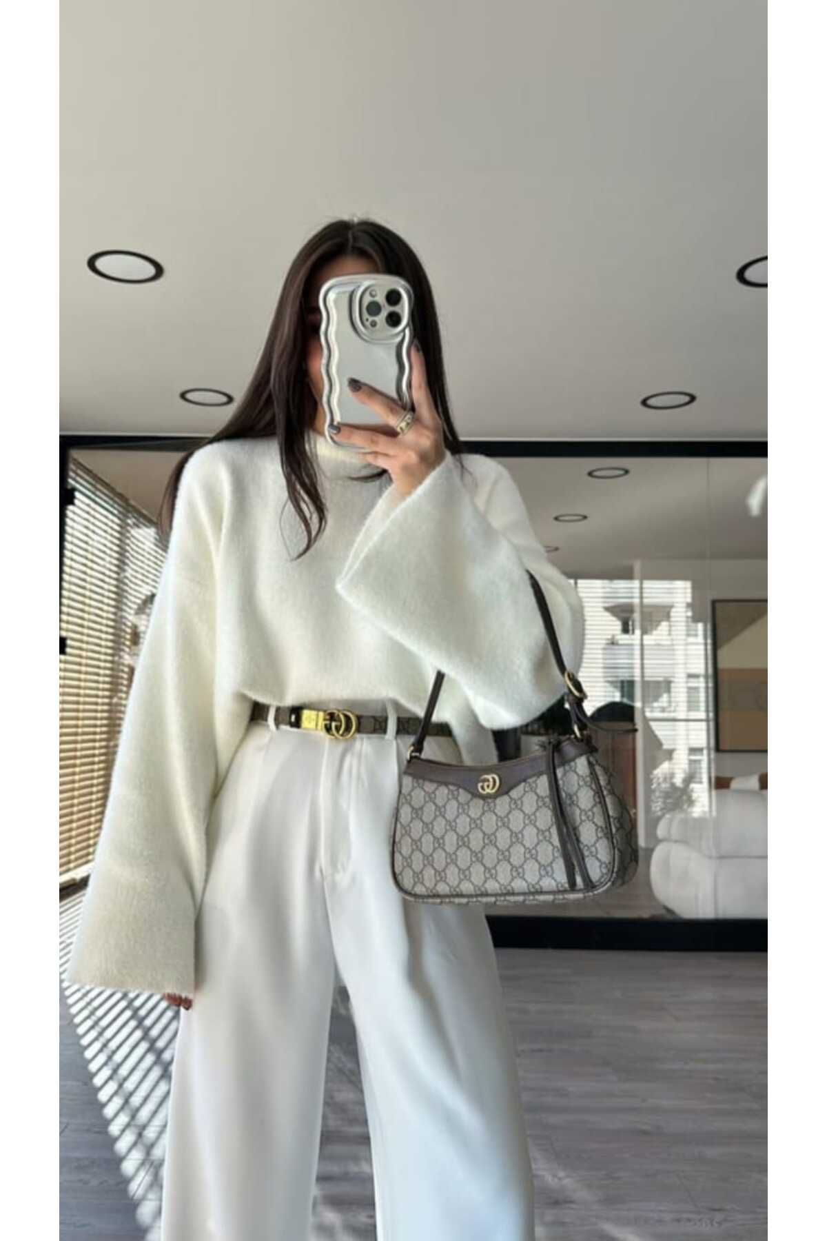 Butik Kadın Triko Peluş Kazak