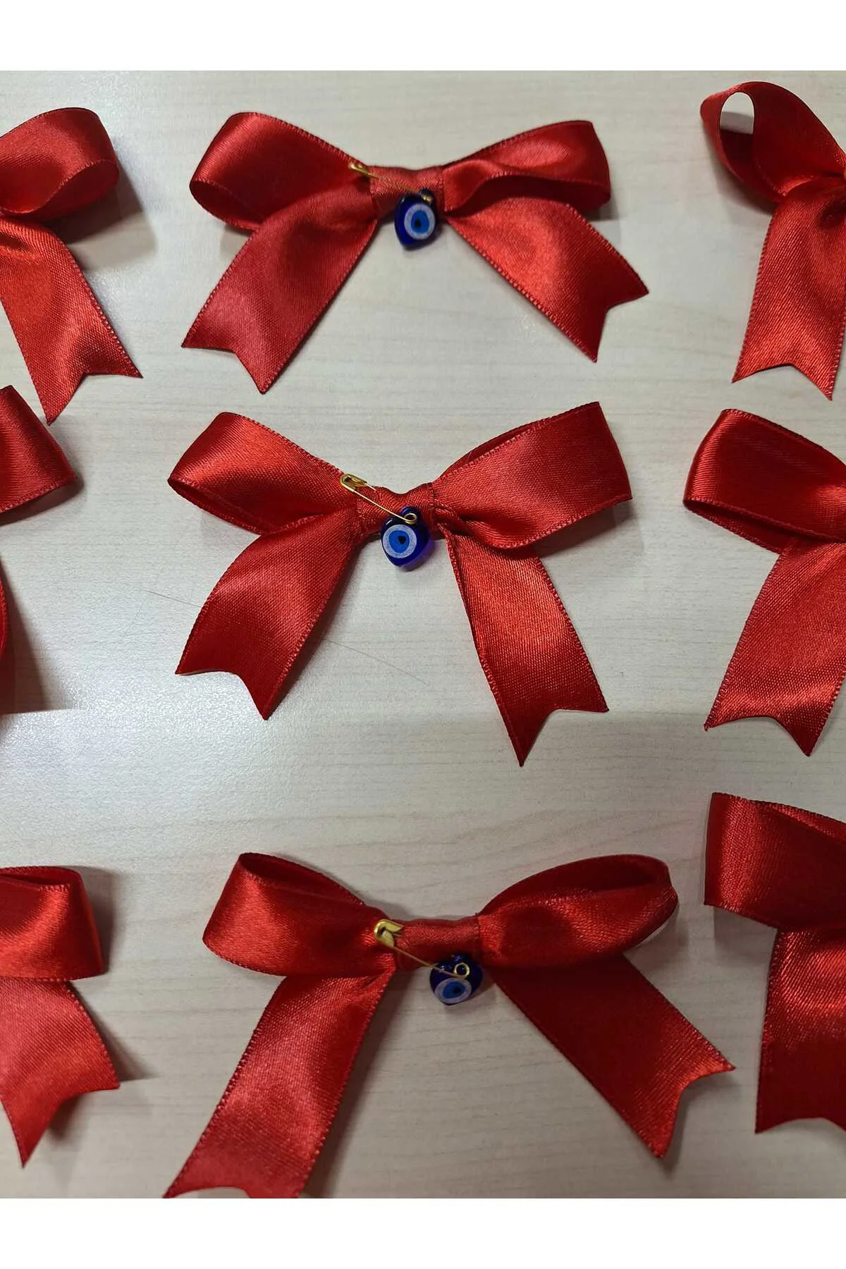 FİYONKLU ÇEYİZ KURDALESİ, SÜSÜ 25 ADET SATEN