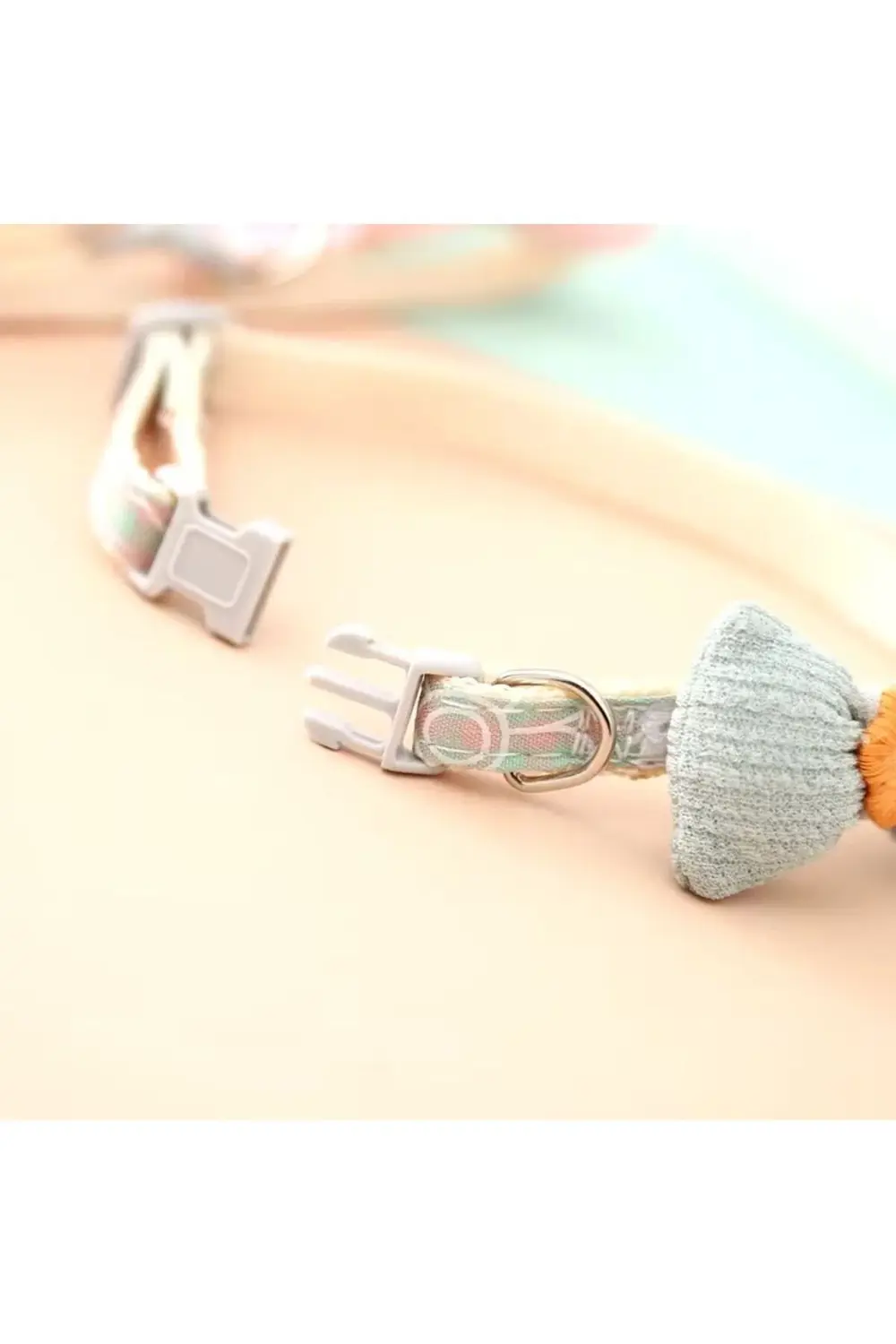 Fiyonklu Kedi Tasması - Çok Hafif - Ayarlanabilir Küçük Evcil Köp