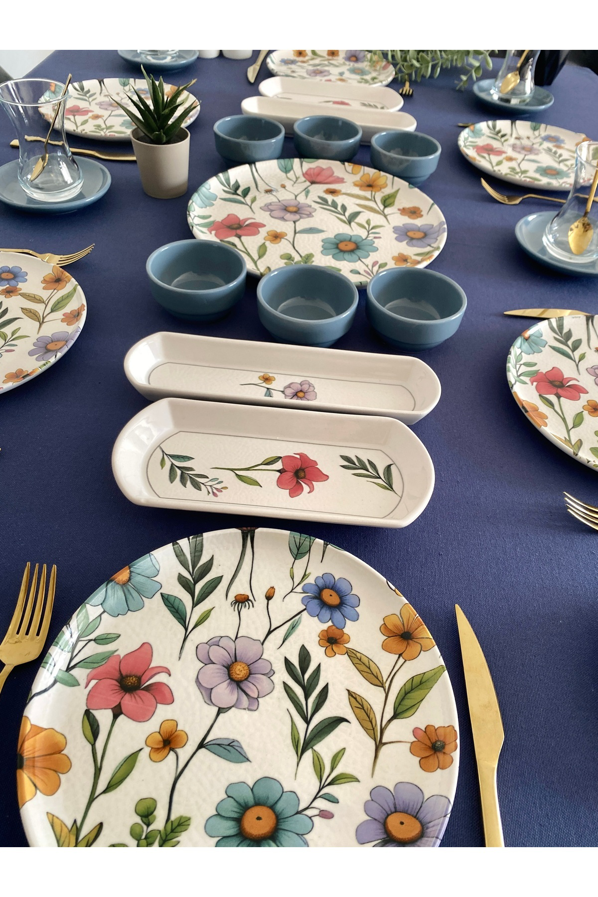 Flora model 6 kişilik 23 parça çay tabaklı kahvaltı takımı (gri)