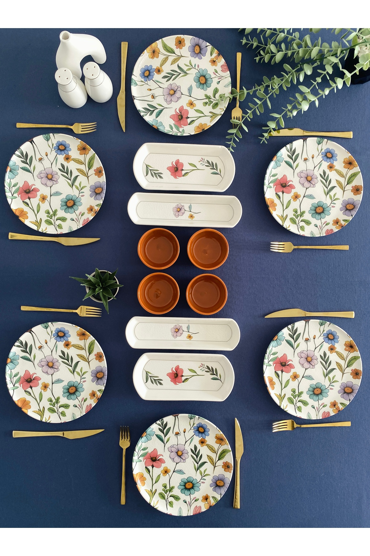 Flora model 6 kişilik 14 parça kahvaltı takımı (kahve)