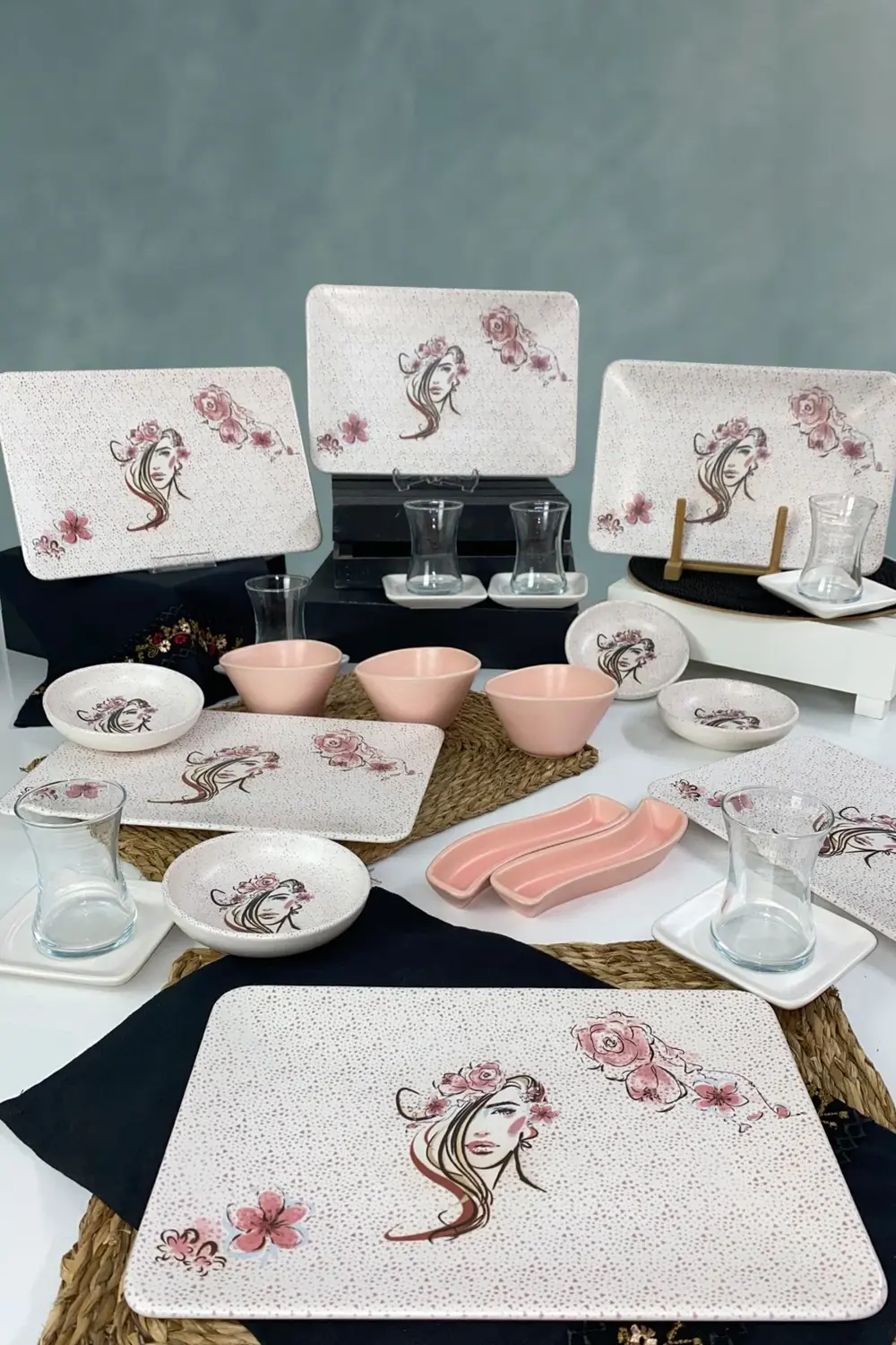 Keramika Floral Woman 27 Parça Siera 6 Kişilik Kahvaltı Takımı