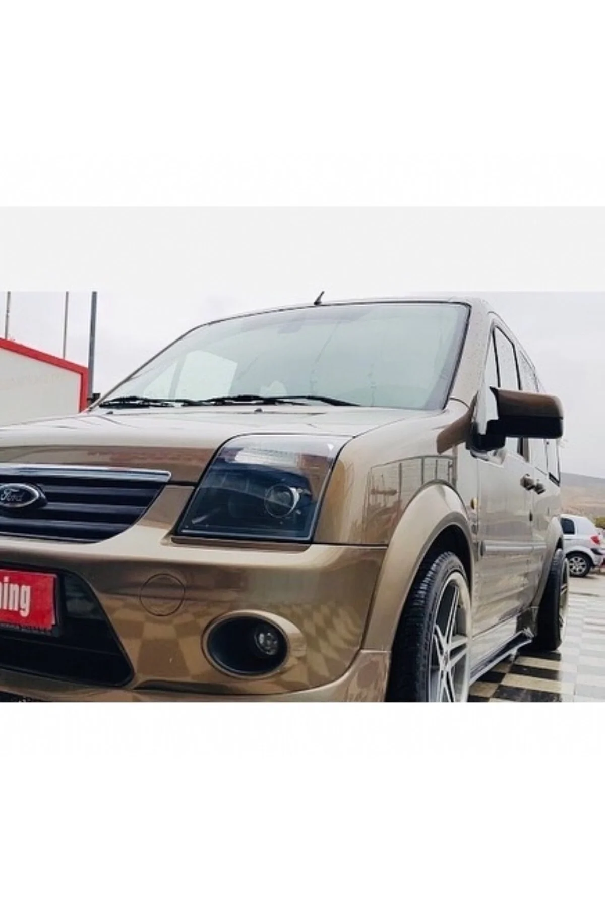 Ford Connect Piano Black Ayna Kapağı Ford Connect Piano Black Ayna Kapağı