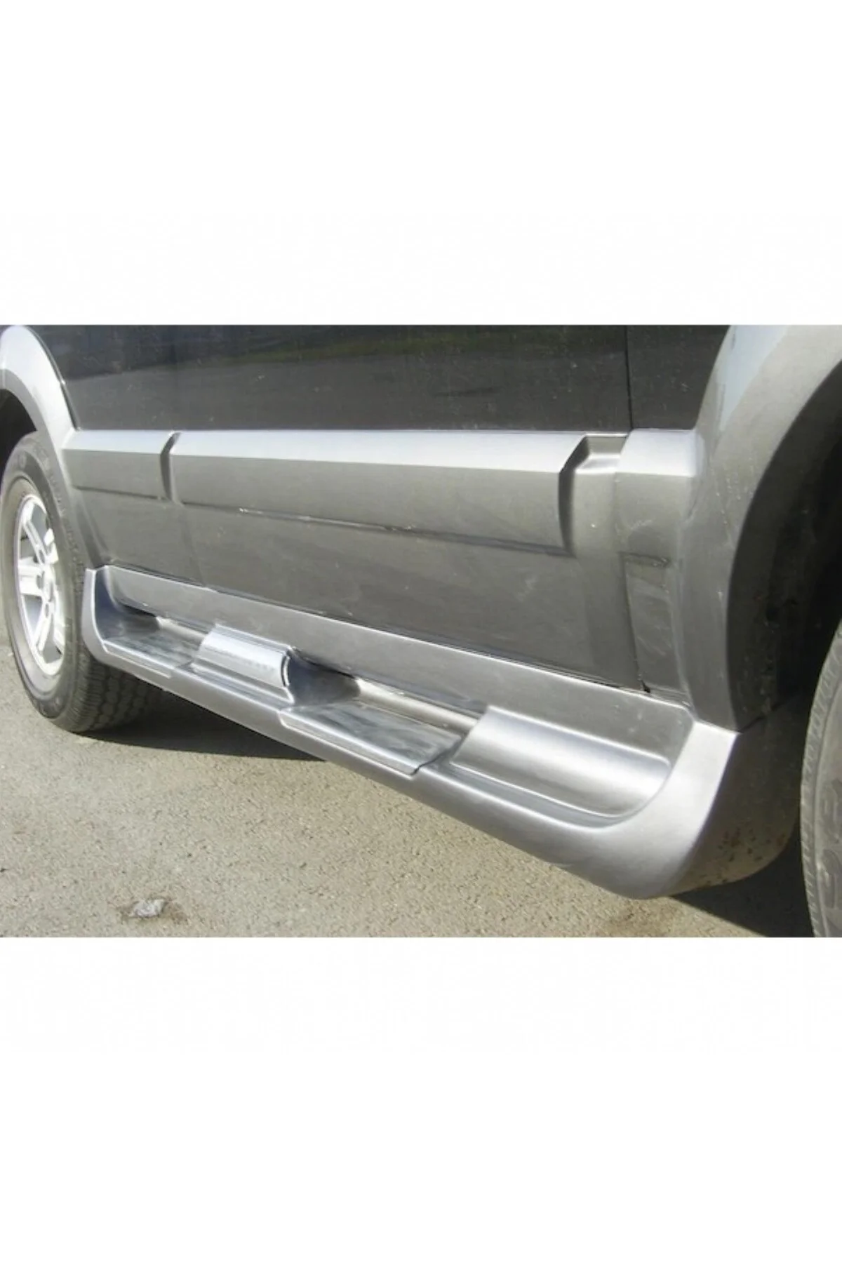 FORD CONNECT SORENTO GRİ PLASTİK YAN MAŞPİYEL