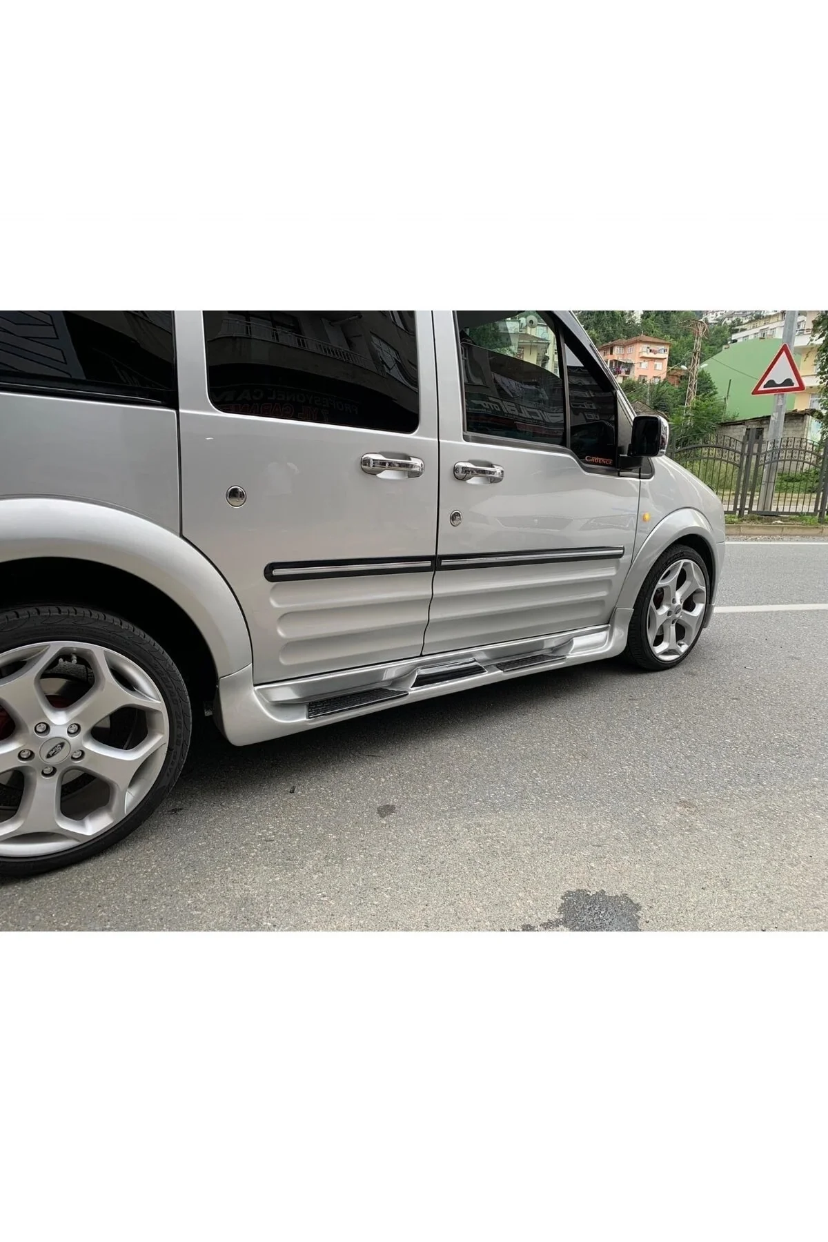 Ford Connect Sorento Uyumlu Gri Yan Marşpiyel Ford Connect Sorento Uyumlu Gri Yan Marşpiyel