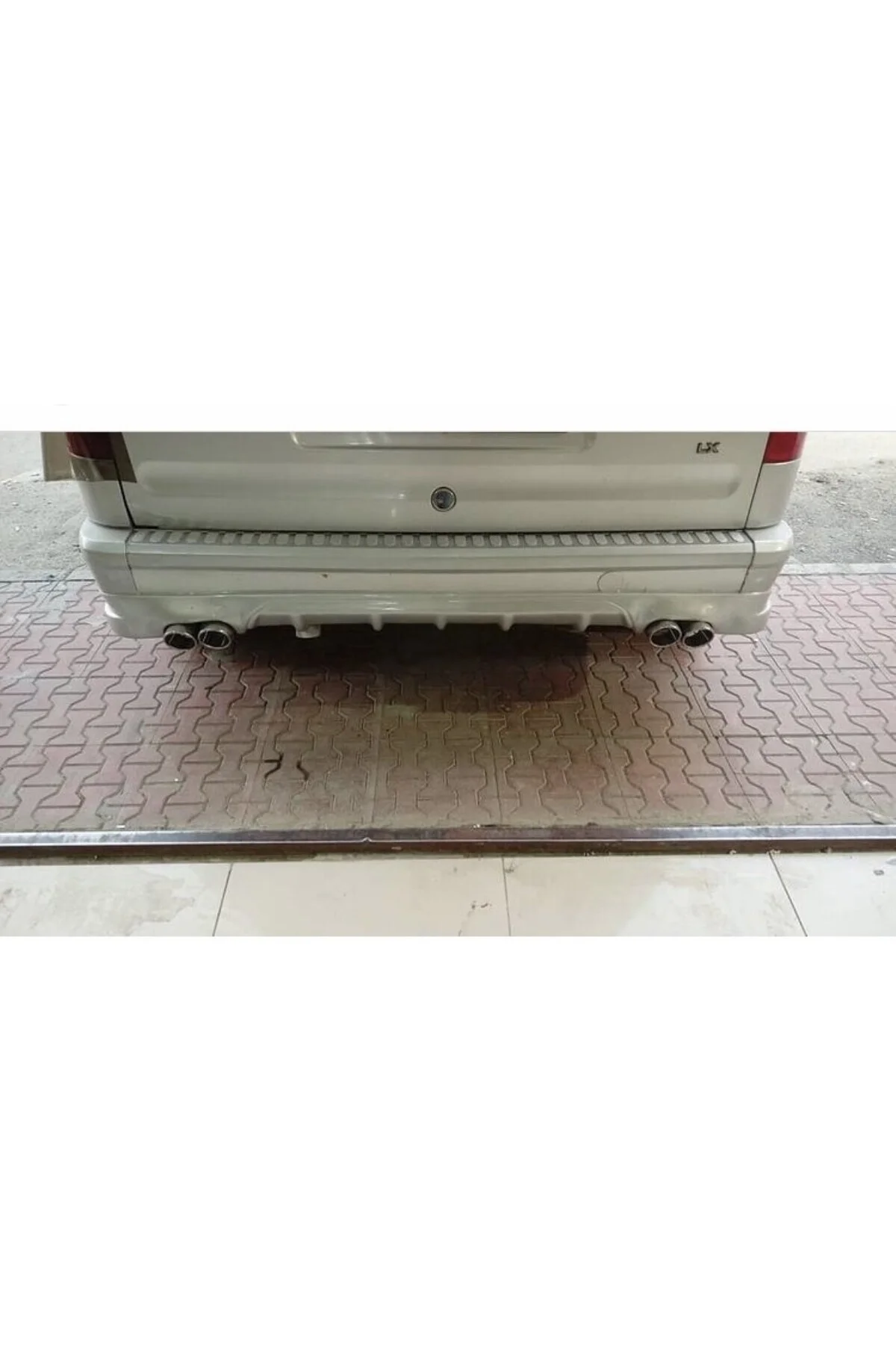 FORD CONNECT XX DİFÜZÖRLÜ ASTARLI ARKA KARLIK FORD CONNECT XX DİFÜZÖRLÜ ASTARLI ARKA KARLIK