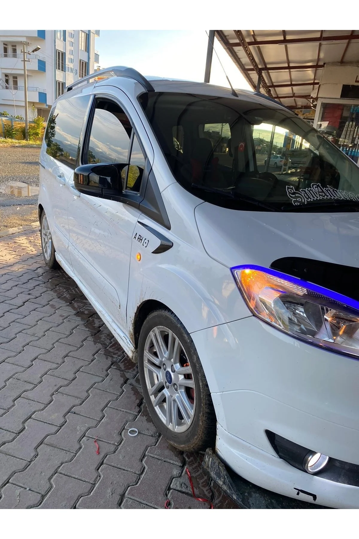 FORD COURİER 2014-2017 BATMAN YARASA AYNA KAPAĞI