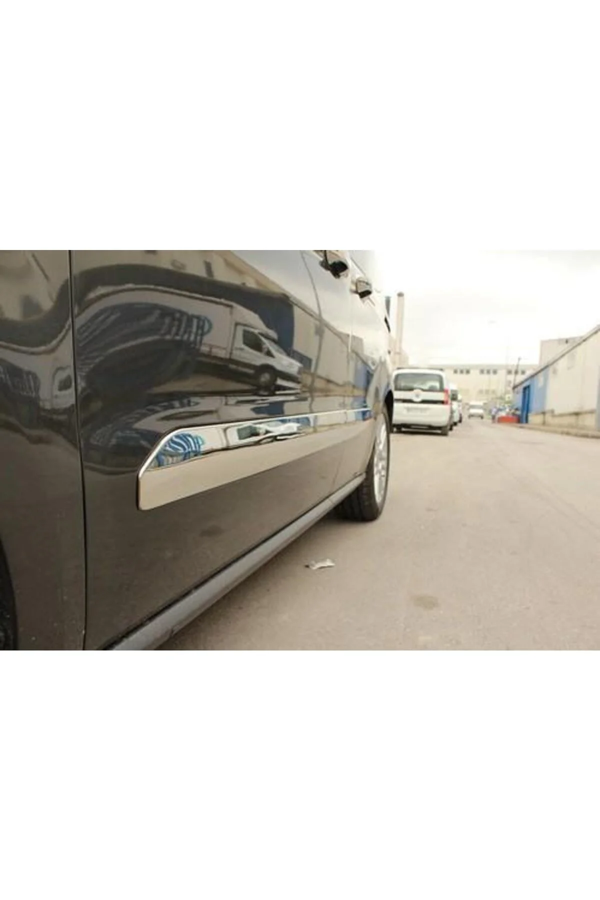 Ford Courier 2014-2020 Yan Kapı Çıtası