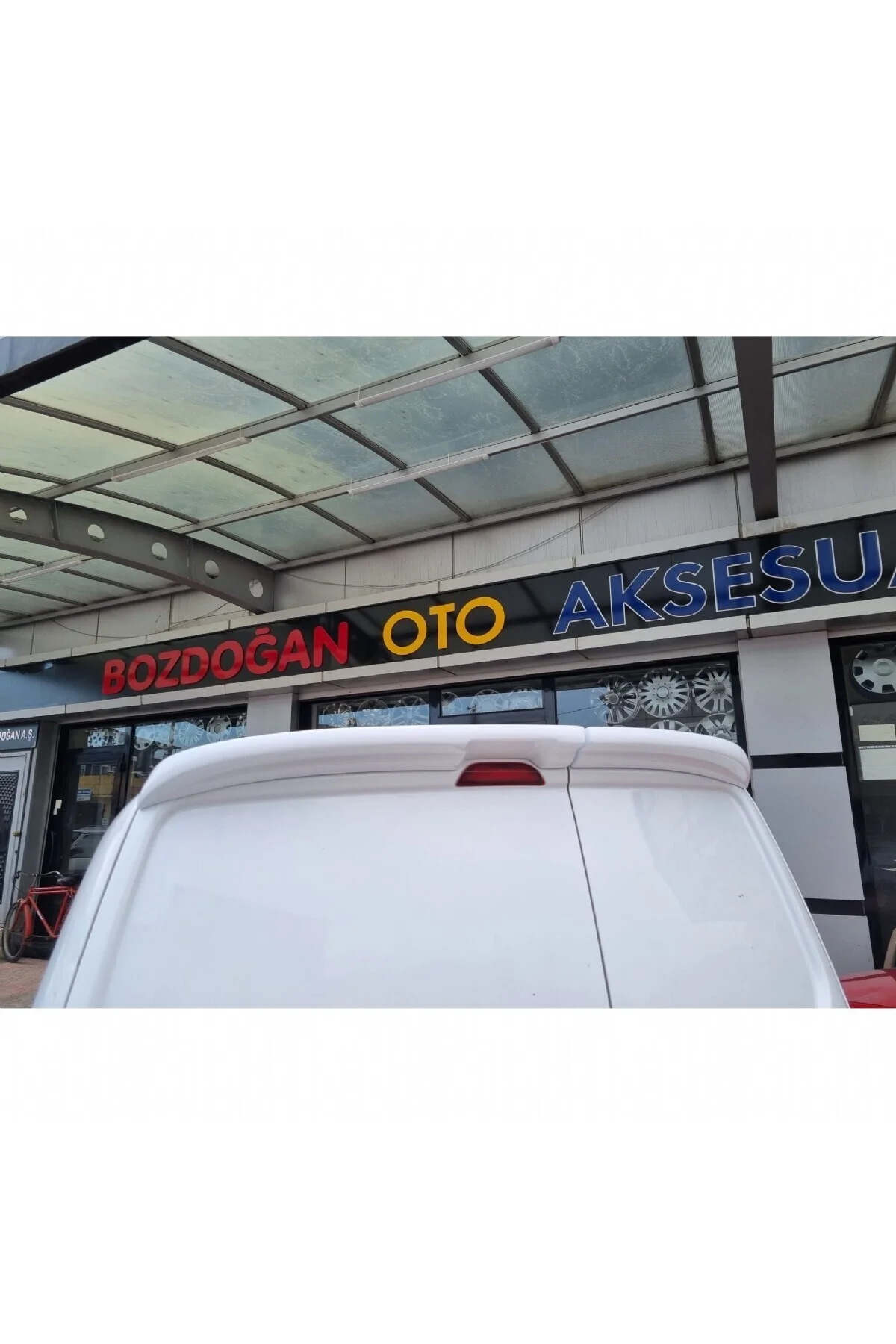 FORD COURİER ASTARLI YARASA ÇİFT KAPI ANATOMİK SPOİLER FORD COURİER ASTARLI YARASA ÇİFT KAPI ANATOMİK SPOİLER