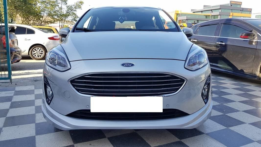 Ford Fiesta Uyumlu Makyajlı Ön Ek