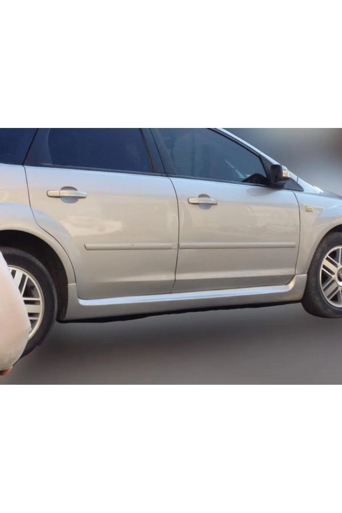 FORD FOCUS 2 2009-2011 SD ASTARLI MAKYAJLI YAN MARŞPİYEL