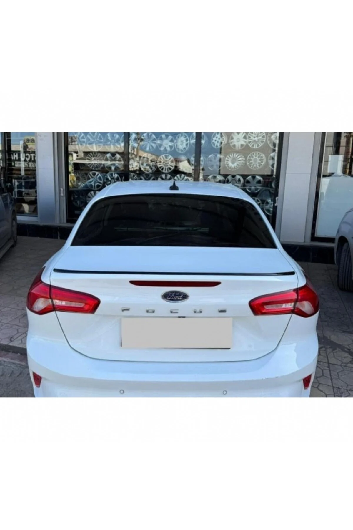 FORD FOCUS 4 MODEL ASTARLI PLASTİK SPOİLER