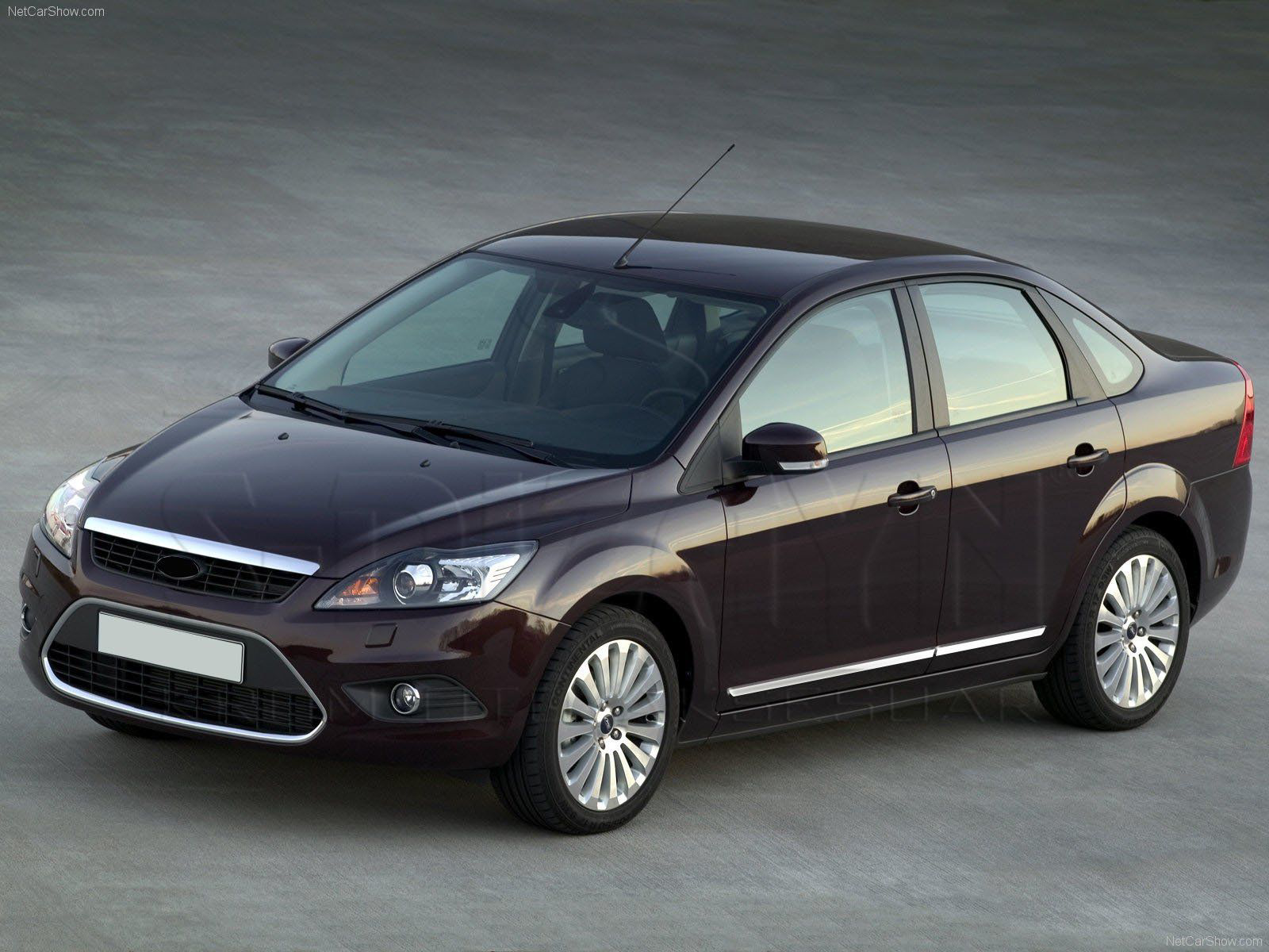 Ford Focus Uyumlu 2 Sedan Kapı Koruma Çıtası Krom 2008-2011 Ford Focus Uyumlu 2 Sedan Kapı Koruma Çıtası Krom 2008-2011