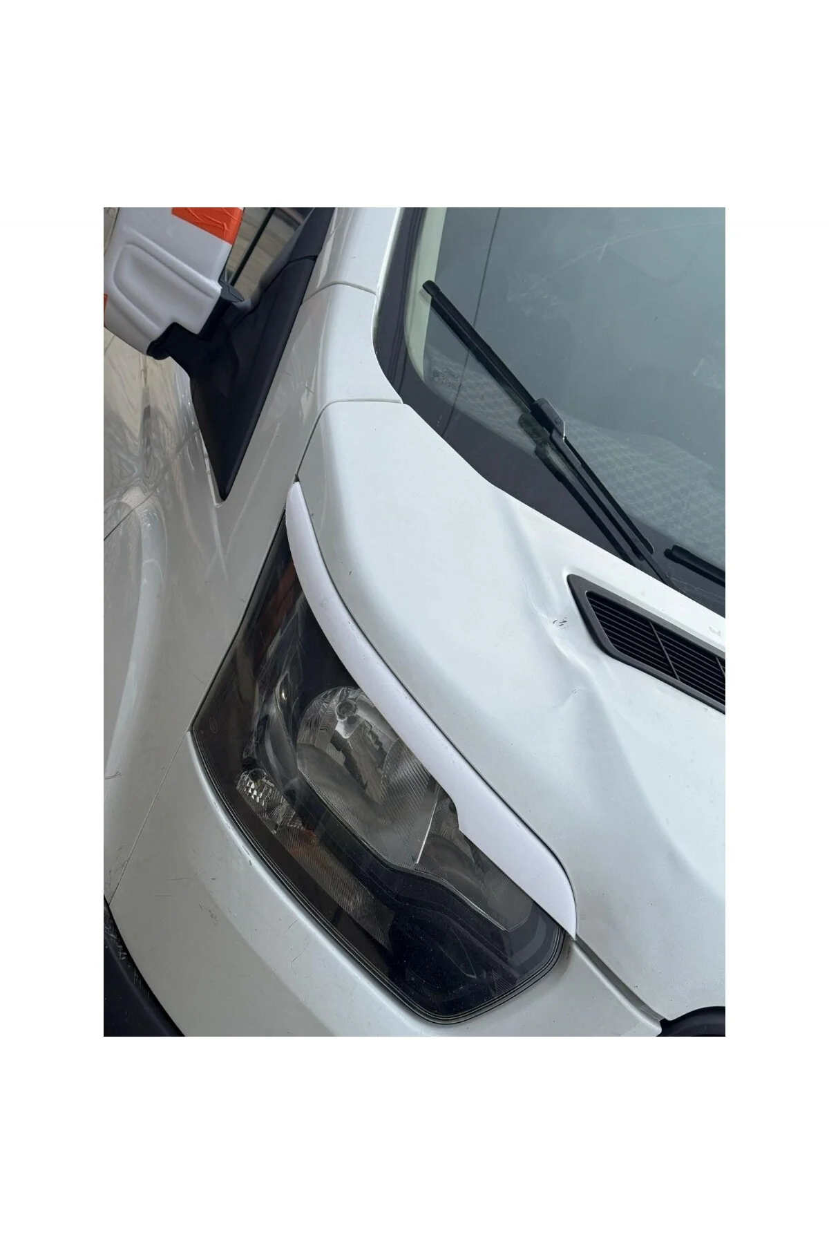 FORD TRANSİT 2014-2019 PLASTİK FAR KAŞI