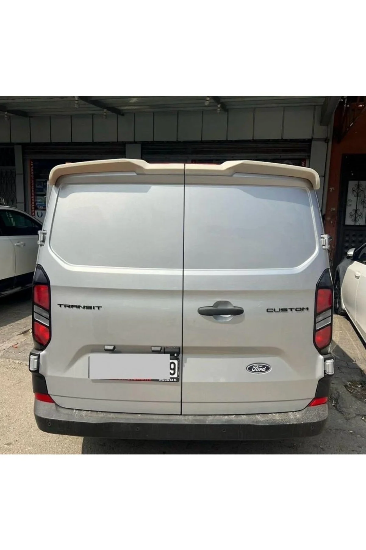 FORD TRANSİT CASTUM 2024- ASTARLI ANATOMİK SPOİLER