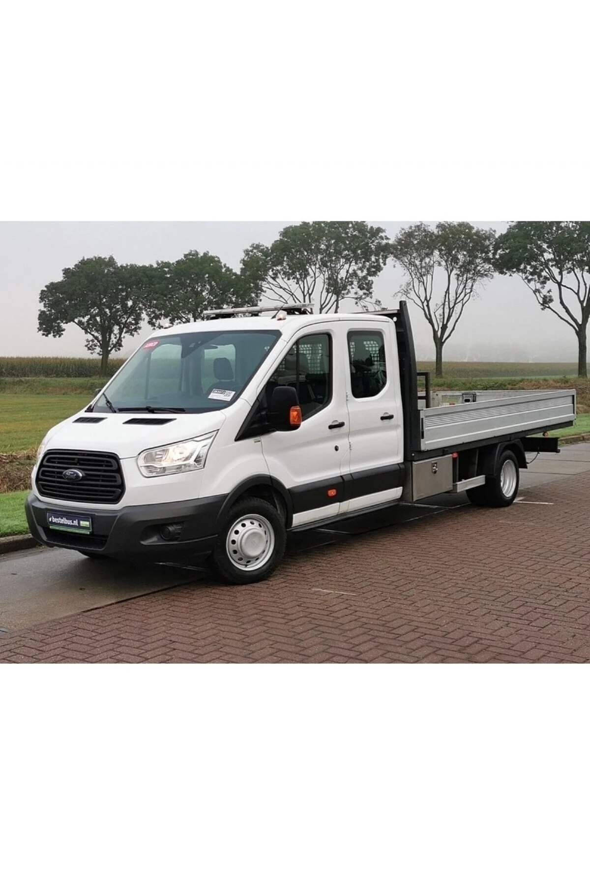 Ford Transit Tek Teker 16'' Plastik Jant Kapağı 4 Adet Fırfır 4 Adet Kapak 4 Adet Montaj Aparatı