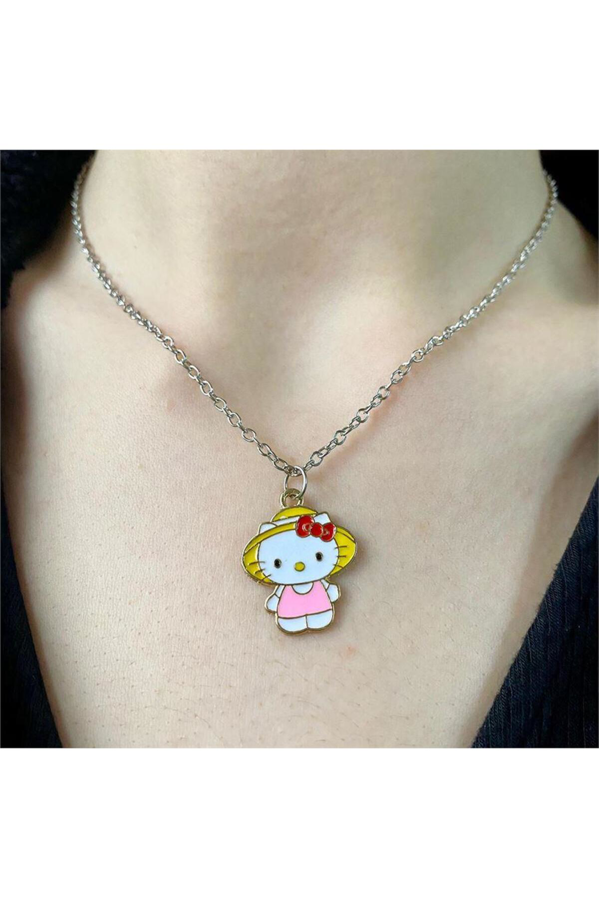 Fötr Şapkalı Hello Kitty Kolye