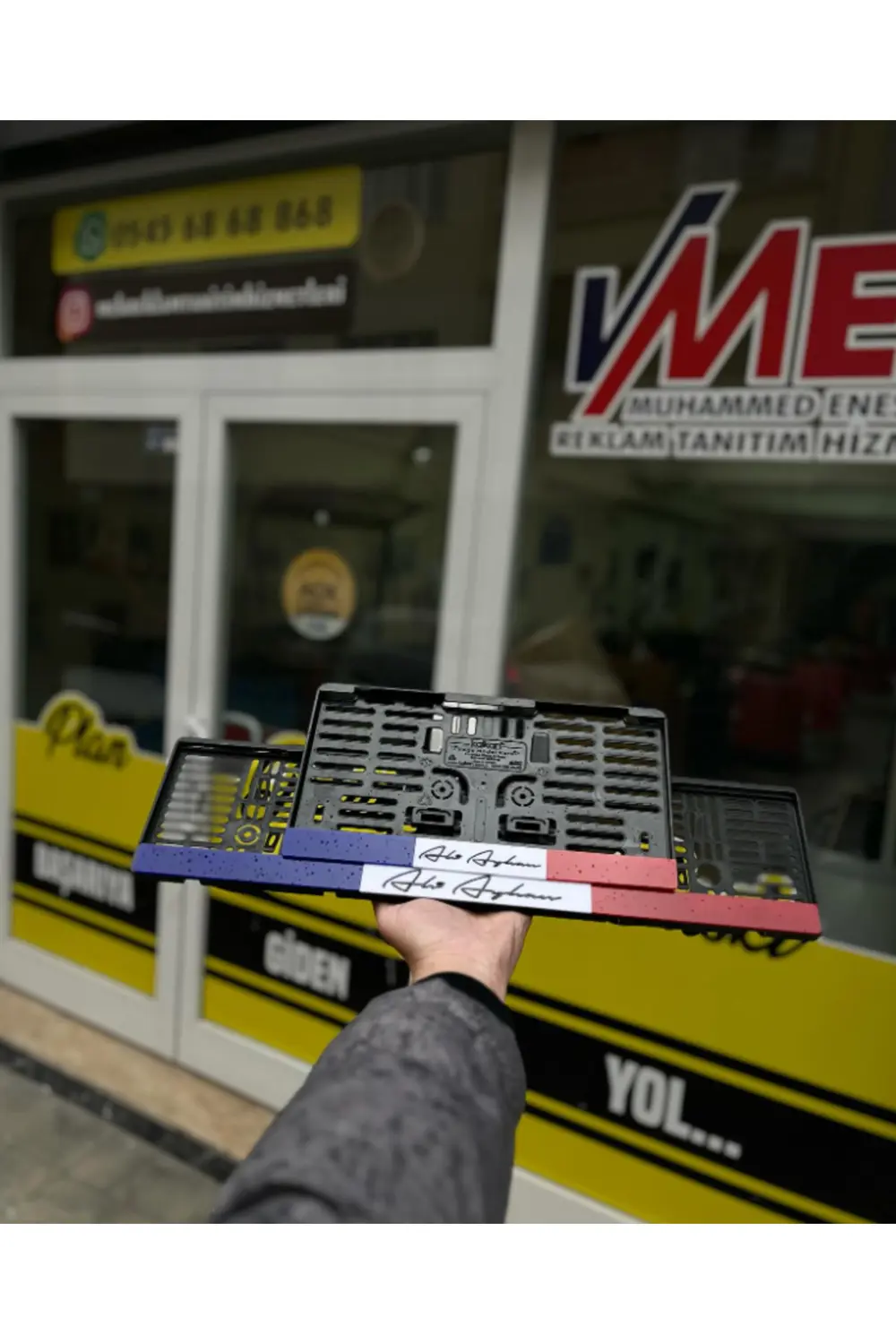 FRANSIZ BAYRAK MODEL PLAKALIK