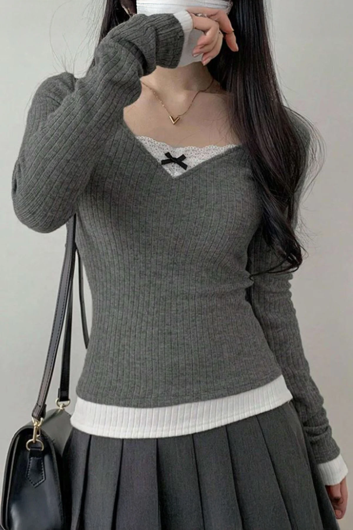 Füme Dantelli Fiyonklu Ekli Y2K Uzun Kollu Crop