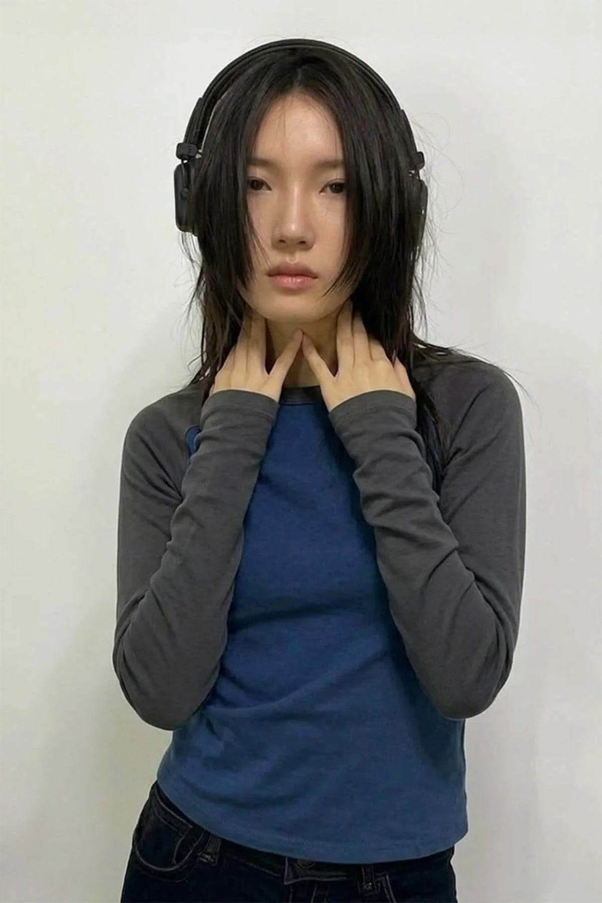 Füme Raglan Kollu Lacivert Basic Y2K Uzun Kollu Crop Füme Raglan Kollu Lacivert Basic Y2K Uzun Kollu Crop