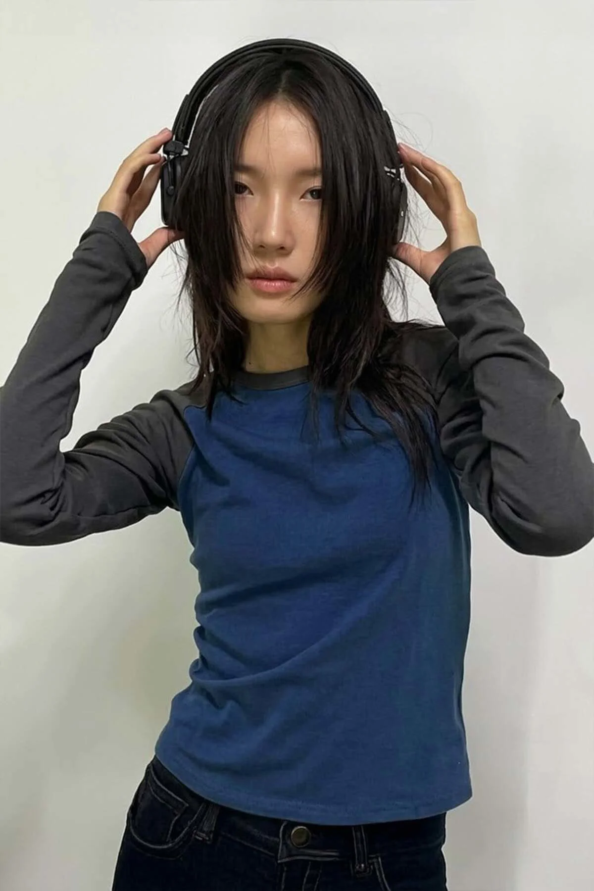 Füme Raglan Kollu Lacivert Basic Y2K Uzun Kollu Crop Füme Raglan Kollu Lacivert Basic Y2K Uzun Kollu Crop
