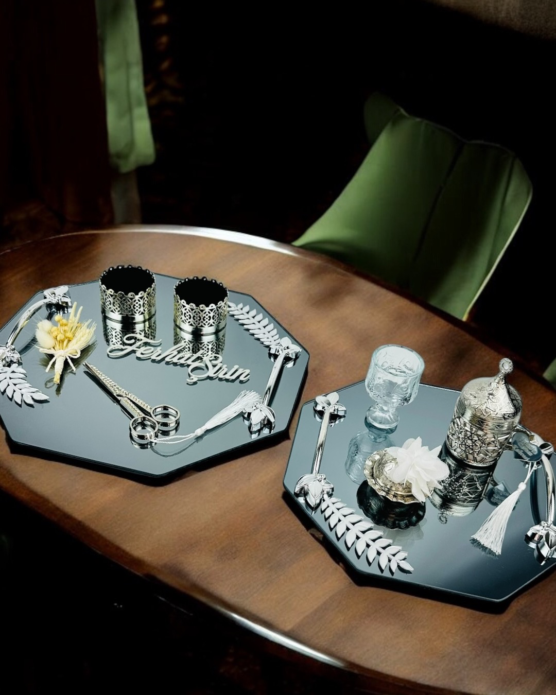 Cyzhome Fusion Gümüş Söz Tepsisi Cyzhome Fusion Gümüş Söz Tepsisi