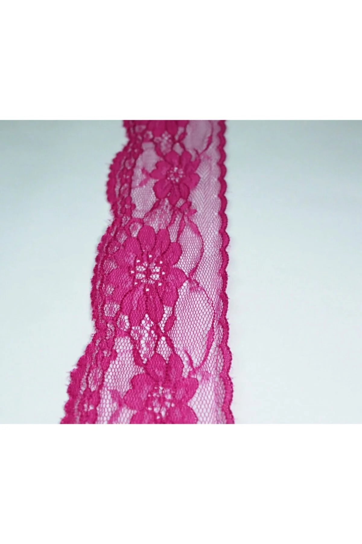 Fuşya Naylon Dantel 5cm Eninde  5 Metrelik Top - (730)