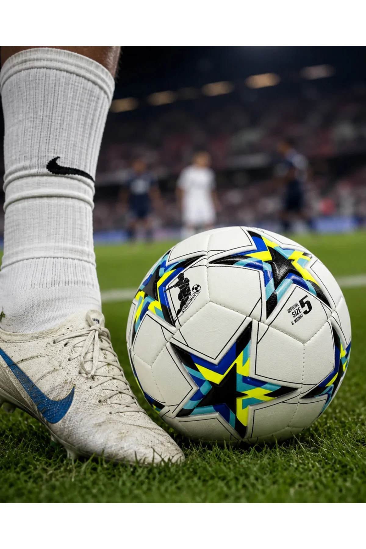 Futbol Antrenman Topu Yüksek Dayanıklı Dikişli Kaymaz Yüzey Tasarımı