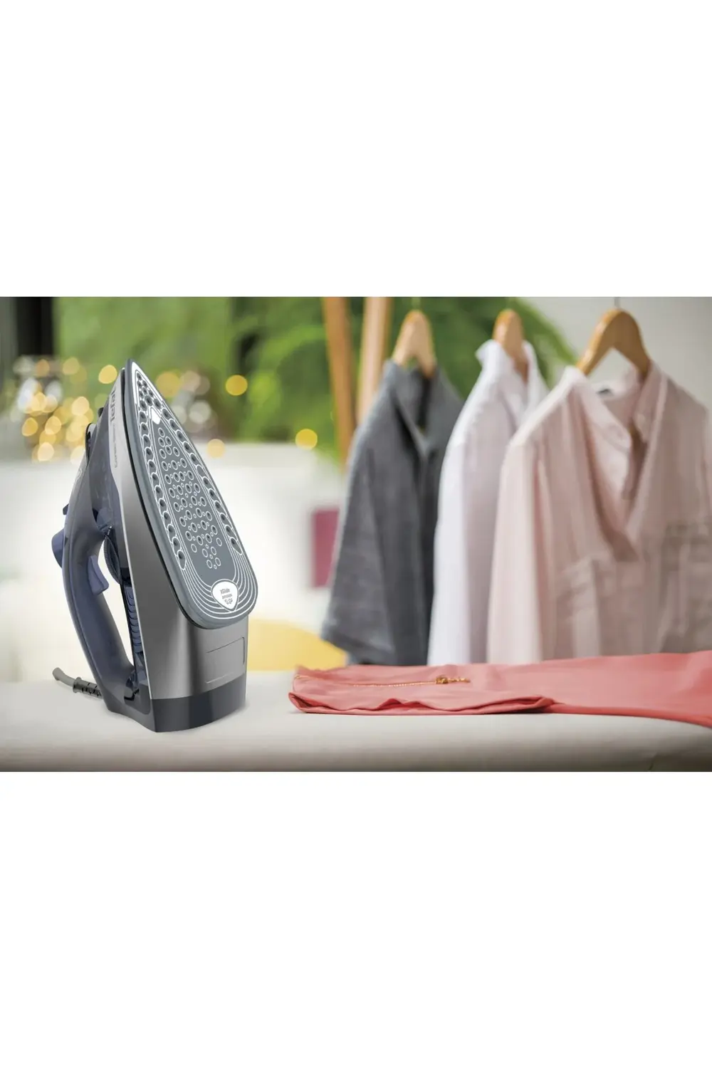 Tefal Fv2868 Express Steam Max 45 Gr Sürekli Ve 160 Gr Şok Buharlı 2500