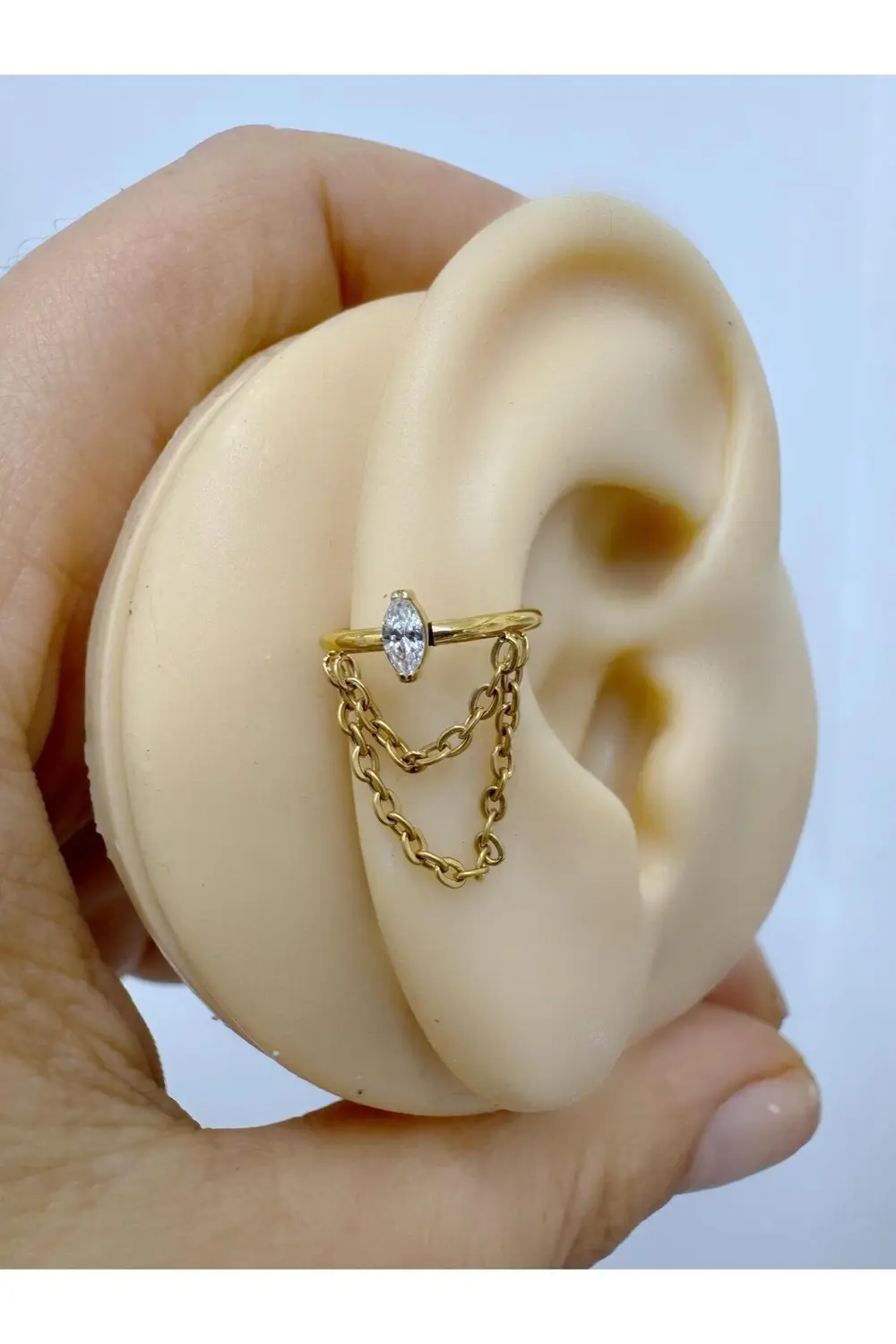 g23 titanium ( tianyum ) zirkon taşlı zincirli conch helix uyumlu