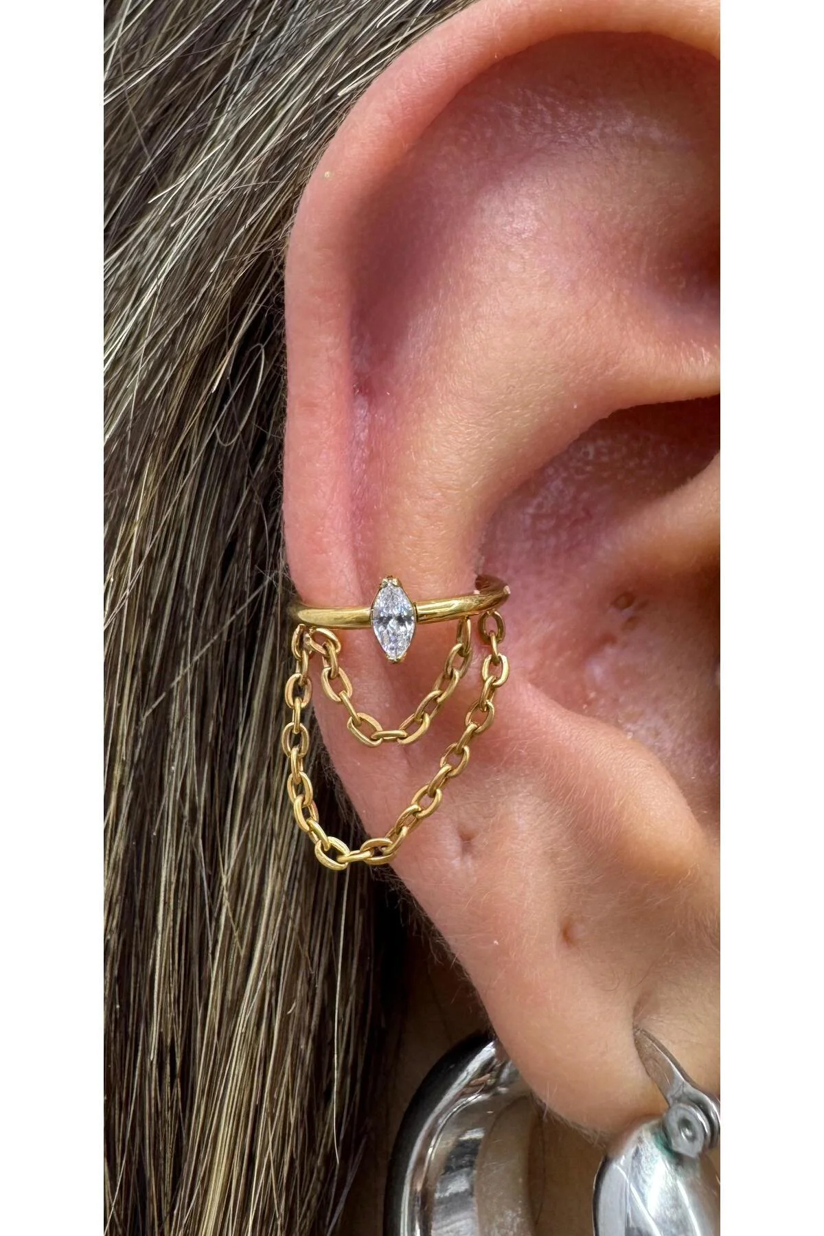 g23 titanium ( tianyum ) zirkon taşlı zincirli conch helix uyumlu 1 adet piercing