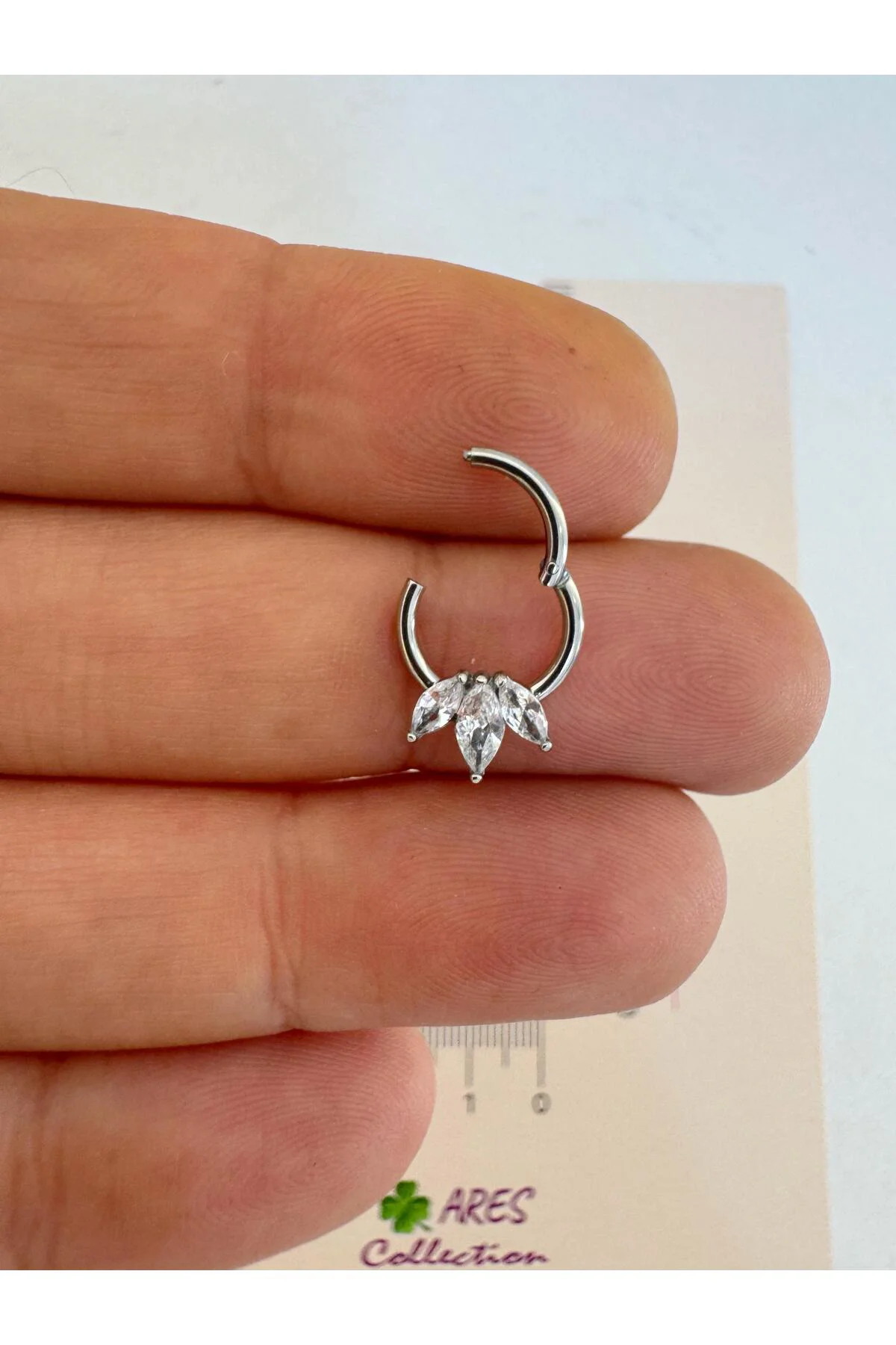 g23 Titanium (titanyum) zirkon taşlı 1 adet daith septum uyumlu halka piercing