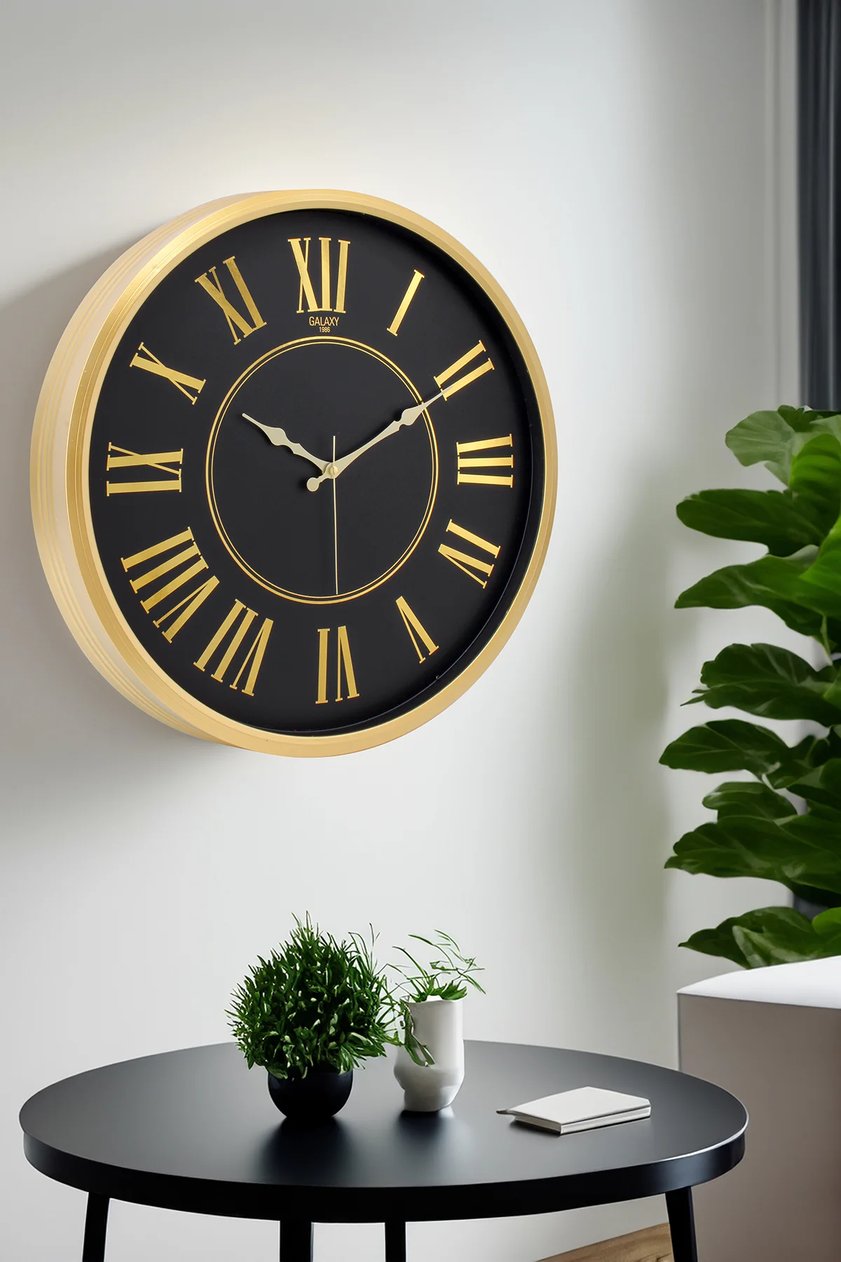 Galaxy Exclusive Duvar Saati Gold Çerçeve Siyah Kadran Roma Rakamlı 51 Cm. Fiyatı, Yorumları ve Özellikleri