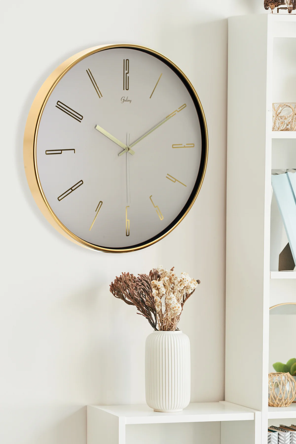 Galaxy Exclusive Duvar Saati Gold Çerçeve Bej Kadran Rakamlı 41,5 Cm. Fiyatı, Yorumları ve Özellikleri