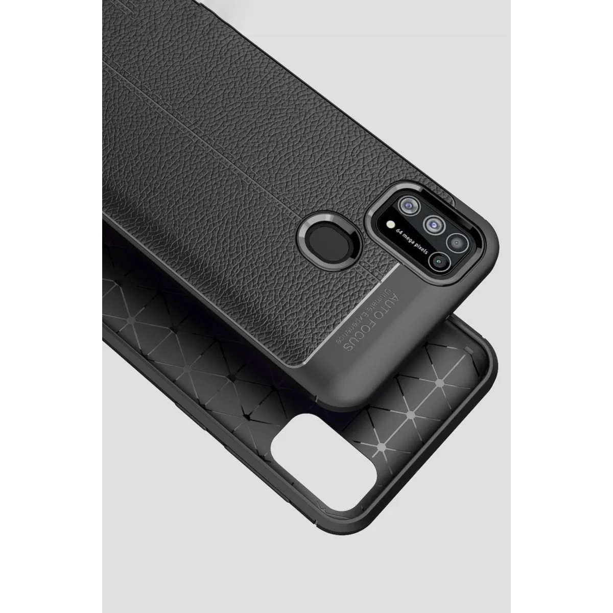 Galaxy M31 Auto Focus Kılıf Kırmızı - TPU Deri Dokulu Koruma Kapağı