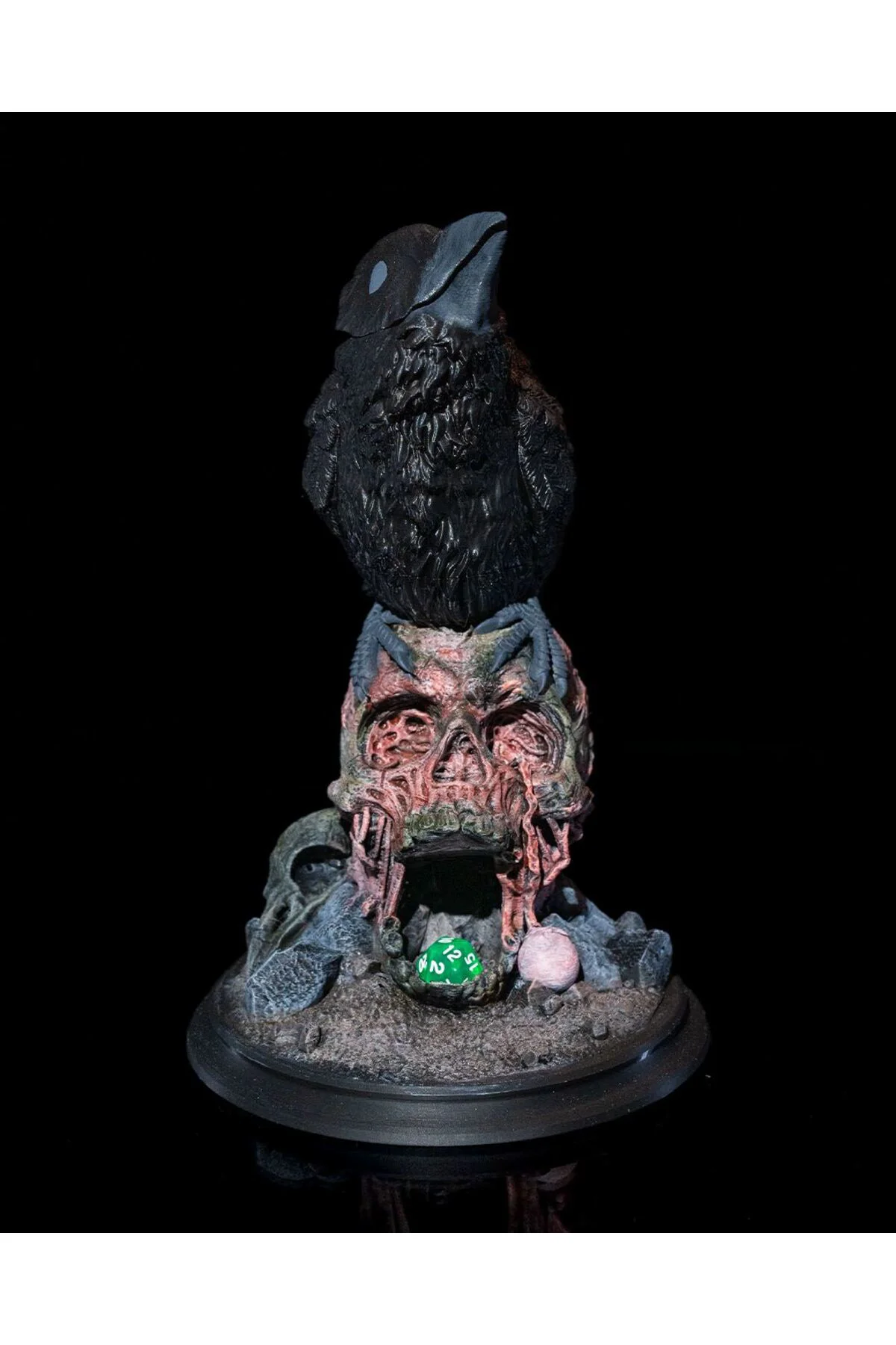 Game Of Thrones Kuzgun Kuru Kafa Hareketli Zar Kulesi 25CM Büyük Boy