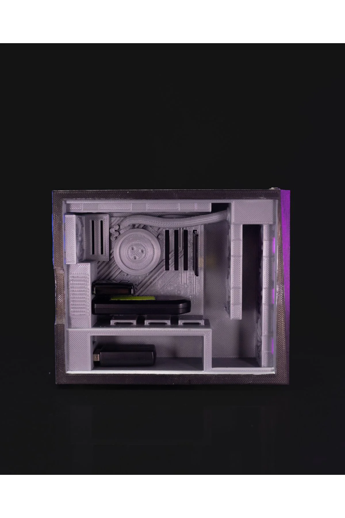 Gaming PC Oyuncu Bilgisayar Kasası USB SD Kart Kutusu Düzenleyici