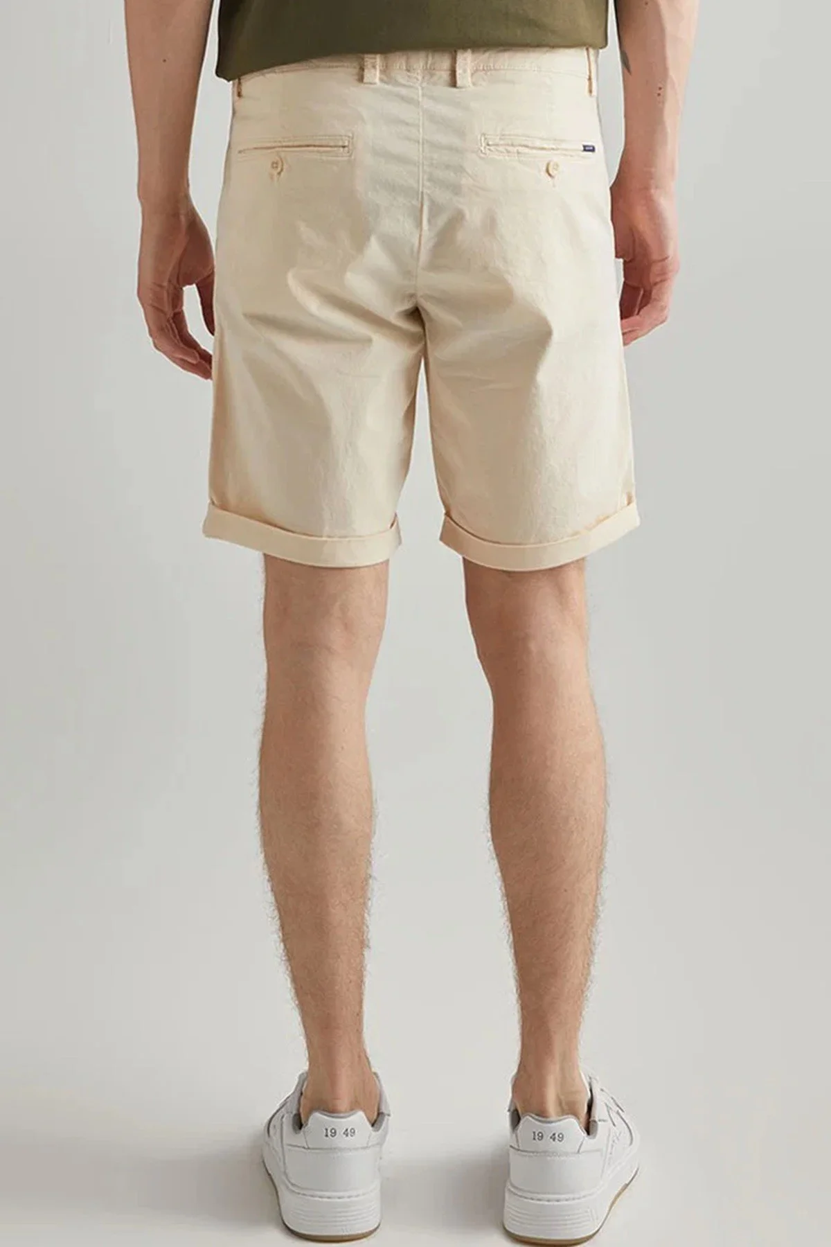 GANT Men's Regular Fit Allister Sunfaded Chino Bermuda Navy Shorts Erkek Kanvas Bermuda Şort Lacivert GANT Men's Regular Fit Allister Sunfaded Chino Bermuda Navy Shorts Erkek Kanvas Bermuda Şort Lacivert Fiyatı, Yorumları ve Özellikleri