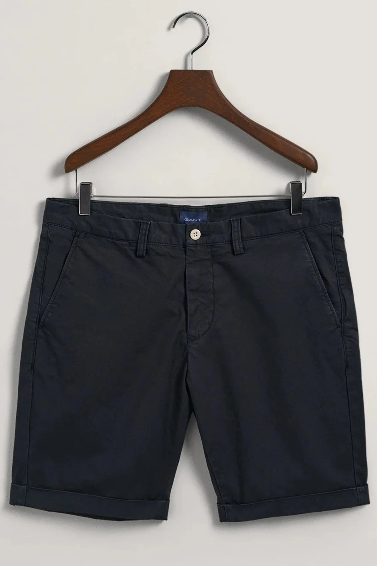 GANT Men's Regular Fit Allister Sunfaded Chino Bermuda Navy Shorts Erkek Kanvas Bermuda Şort Lacivert GANT Men's Regular Fit Allister Sunfaded Chino Bermuda Navy Shorts Erkek Kanvas Bermuda Şort Lacivert Fiyatı, Yorumları ve Özellikleri
