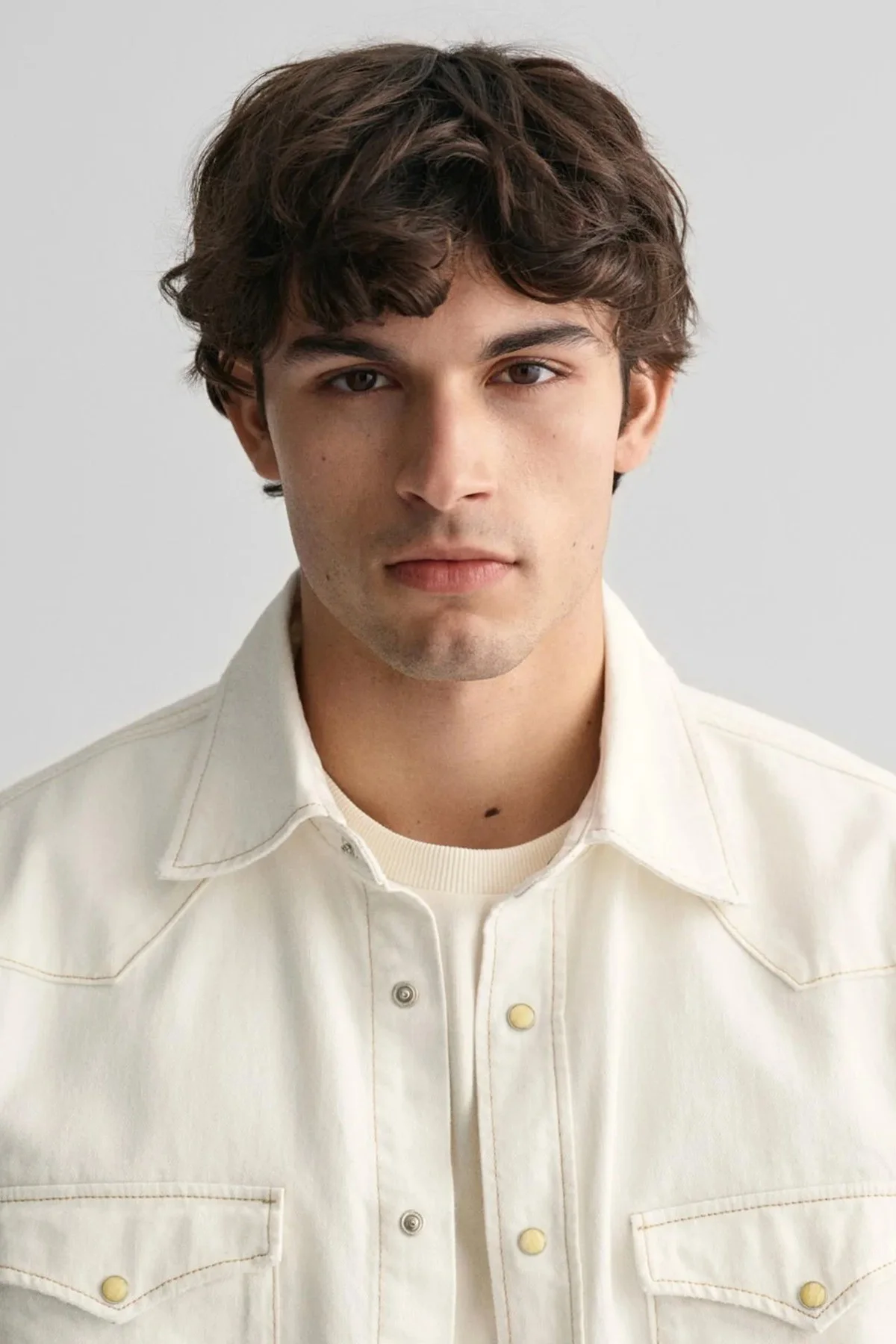 GANT Mens Relaxed Fit Rel Denim Rodeo Shirt Erkek Kanvas Klasik Yaka Çıt Çıtlı Rahat Kesim Gömlek Krem