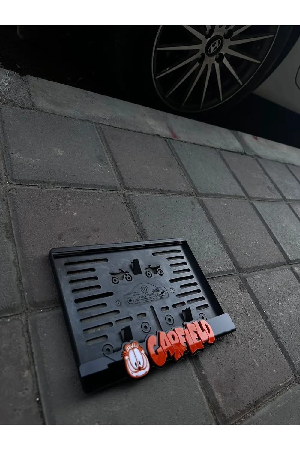 GARFIELD 1. KALİTE MOTOR pleksi plakalık Fiyatı, Yorumları ve Özellikleri