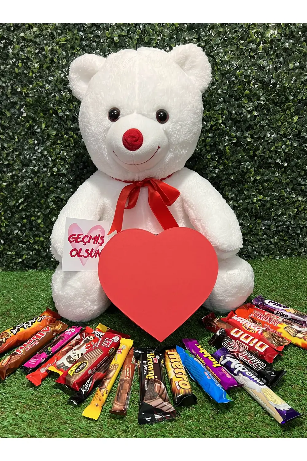 Gecmis Olsun Hediyesi Büyük Beyaz Ayıcık ve Kalp Kutuda Çikolatal