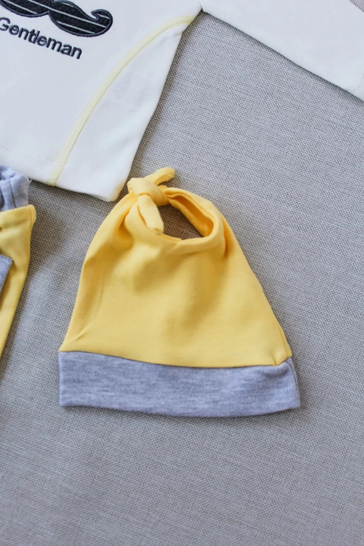 Zenwave Gentleman Erkek Nakışlı Şapkalı Uzun Kollu Sweat 3Lü Erkek Bebek