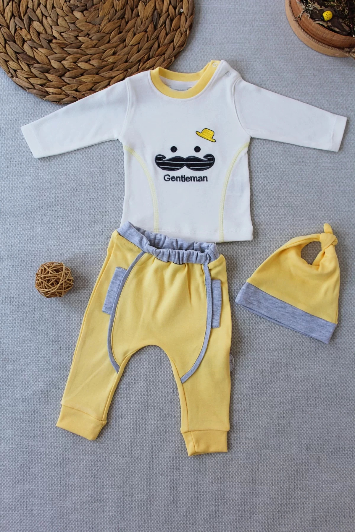 Zenwave Gentleman Erkek Nakışlı Şapkalı Uzun Kollu Sweat 3Lü Erkek Bebek