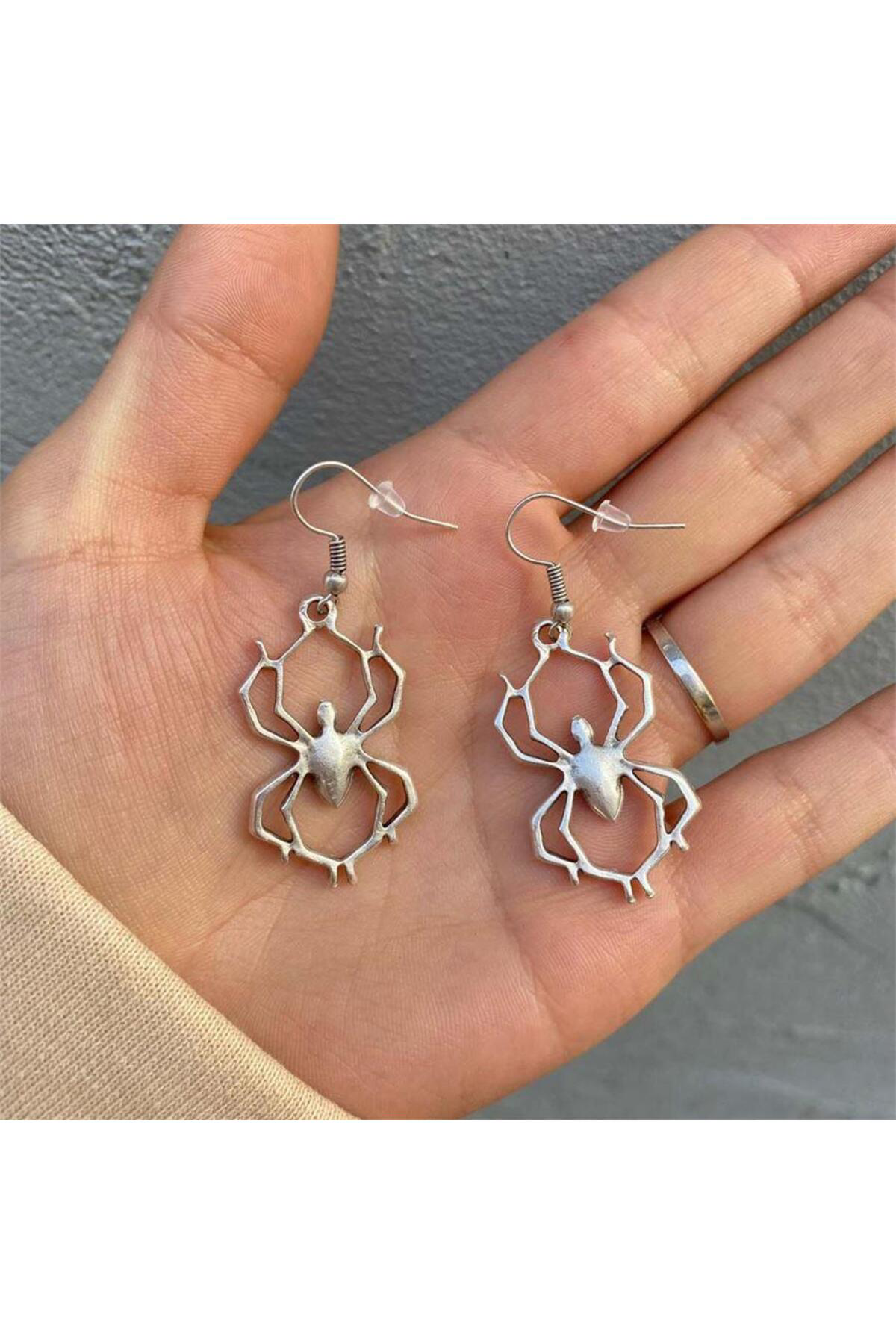Geometric Spider Küpe