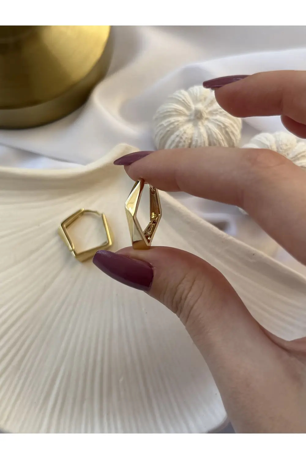 Atelier Emine Geometrik Desen Çelik Küpe