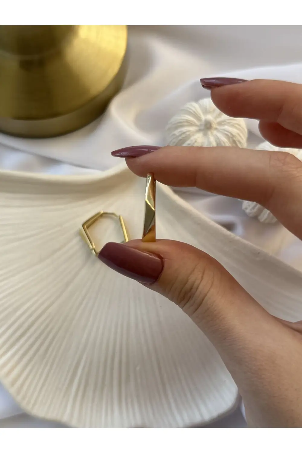 Atelier Emine Geometrik Desen Çelik Küpe