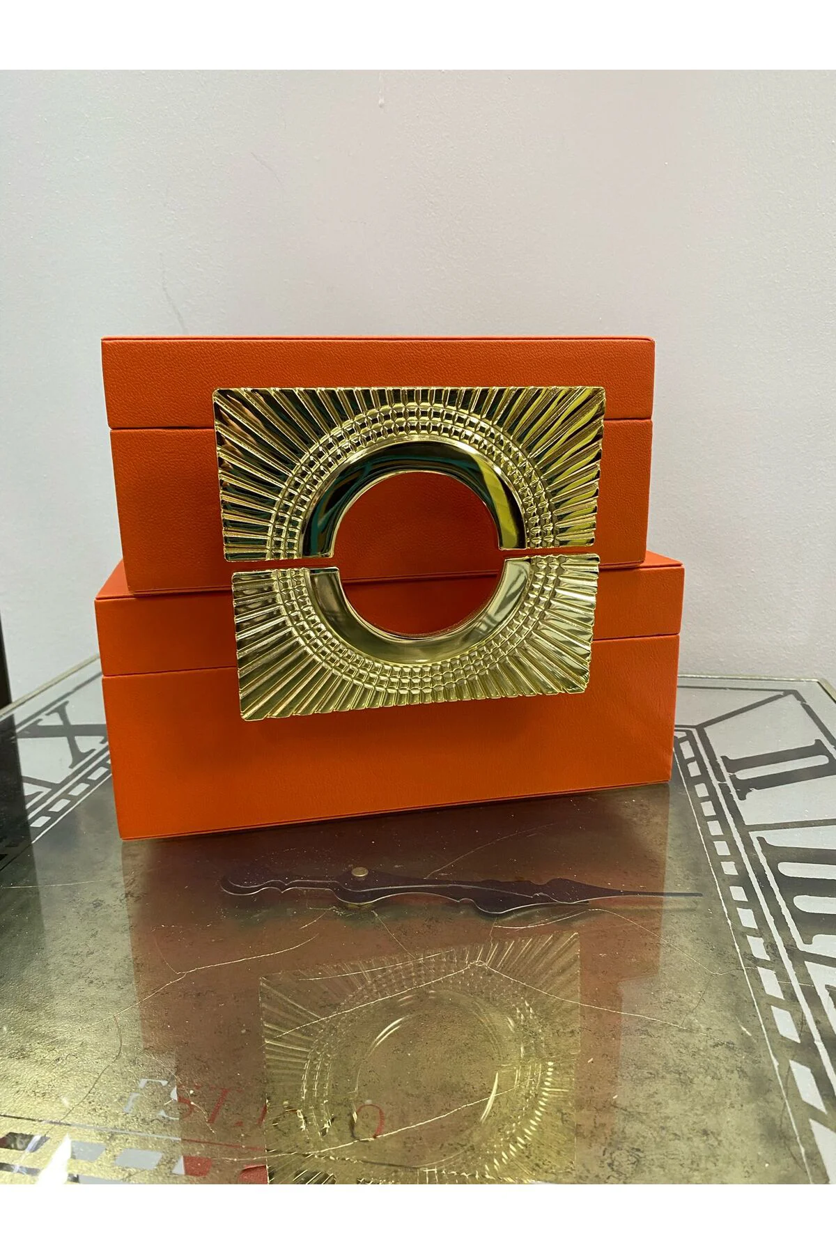 Gerçek Deri İkili Gold Detaylı Dekoratif Kutu Gerçek Deri İkili Gold Detaylı Dekoratif Kutu - Görsel 3